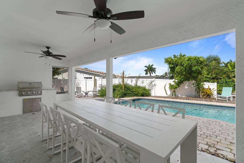 Waterfront-Heated Pool-Mini Golf-Game Room-2Mi Beach Fort Lauderdale Exterior foto